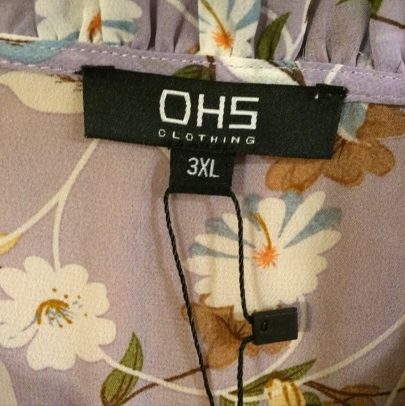 Forever21+: Floral Print Blouse by OHS 3X NWT - Picture 4 of 5
